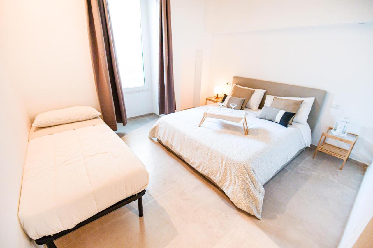 Bari City Center - Timesrl Apartments ภายนอก รูปภาพ